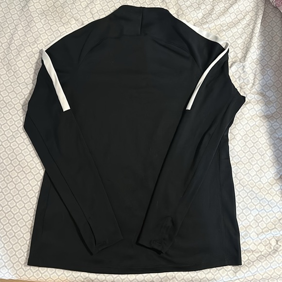 Nike Quarter Zip, Size Large - Picture 2 of 3